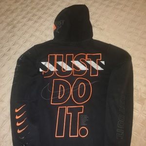 NIKE JDI CLUB PULLOVER HOODIE